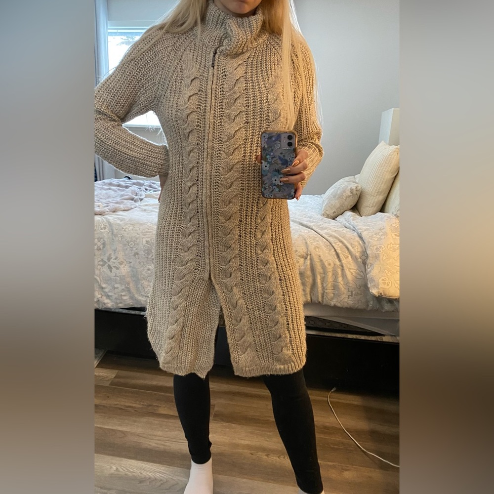 3/$30 Cleo wool blend chunky knit beige zip up sweater dress w/ buttoned collar - Picture 12 of 13
